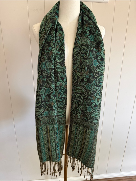 Kashmiri Shawl Accessories - Cashmere Floral Paisley Kashmiri Shawl Pashmina Scarf Quiet Luxury Old Money